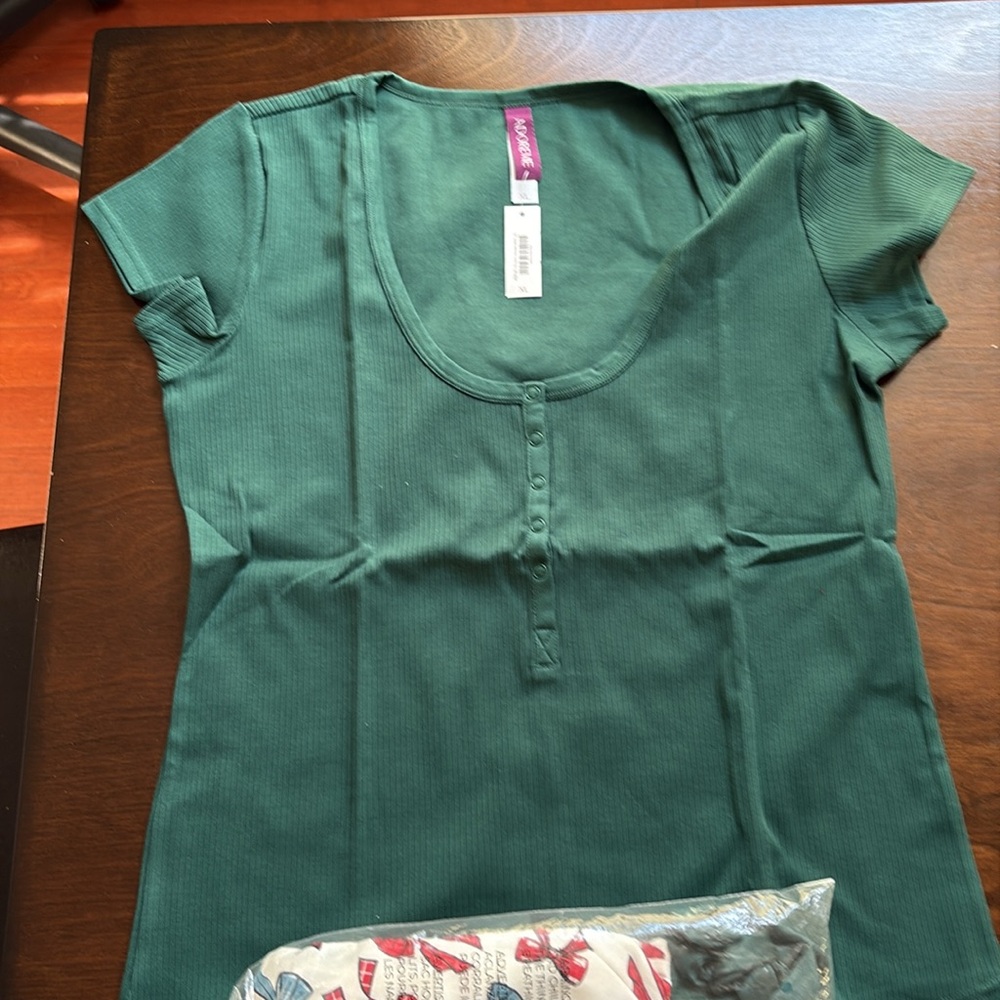 Brand new ! Adore Me bow pajamas - Picture 4 of 4